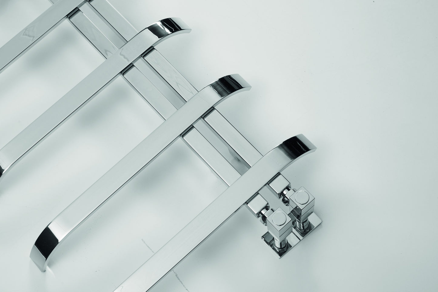 Rebo Towel Rail